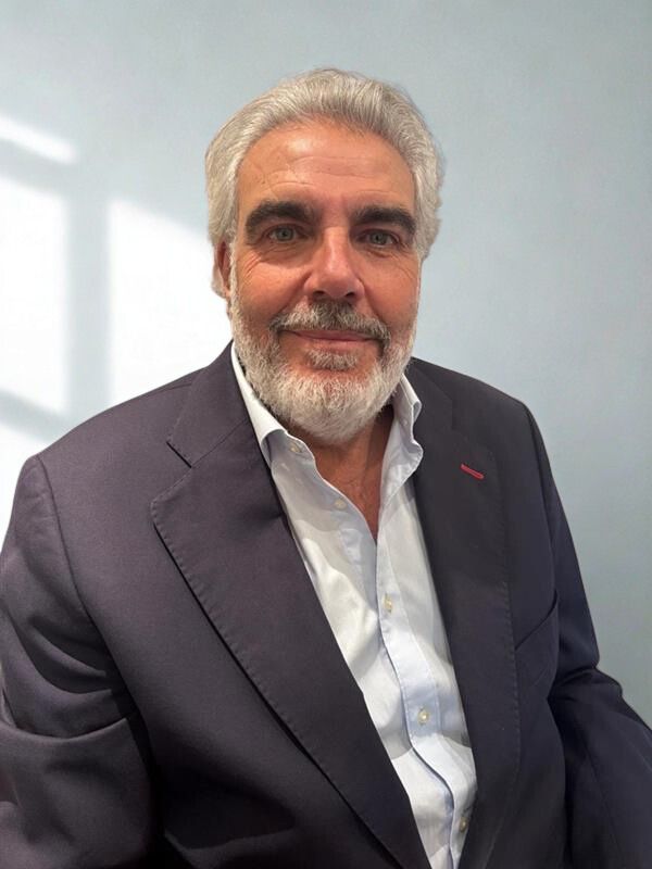 Foto_FranciscoCabello_HOYA.jpg